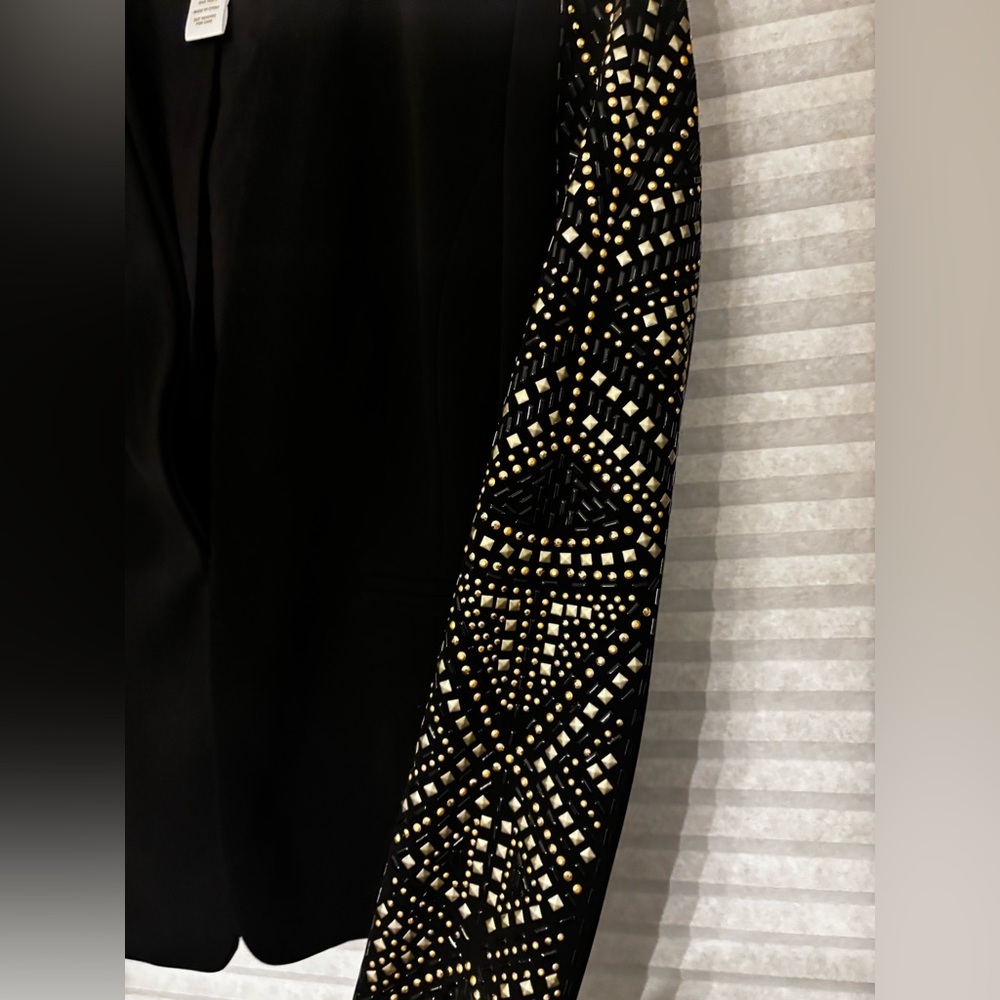 Cache Black and Gold Embellished Blazer - size 0 - Picture 5 of 7